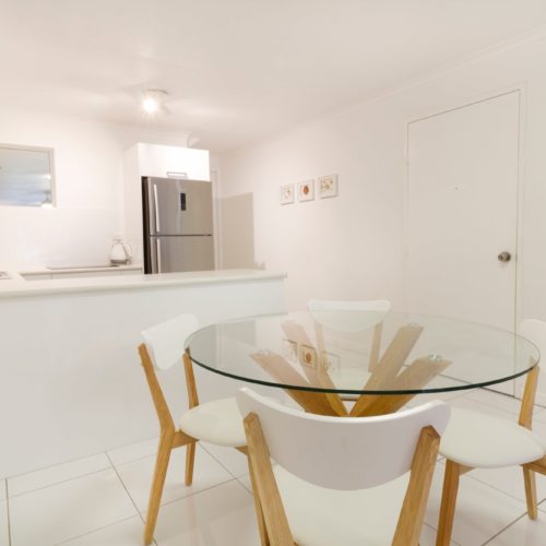 downstairs-apartment-whitehouse-port-douglas-6